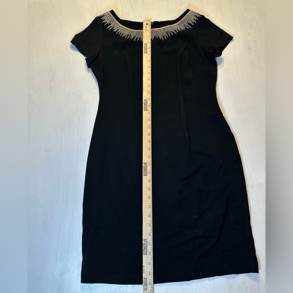 T & Company Black Sheath Dress  Embellished Neckline Size 10, LBD - Picture 5 of 8